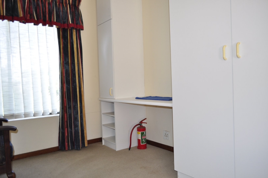 5 Bedroom Property for Sale in Ferreira Town Eastern Cape